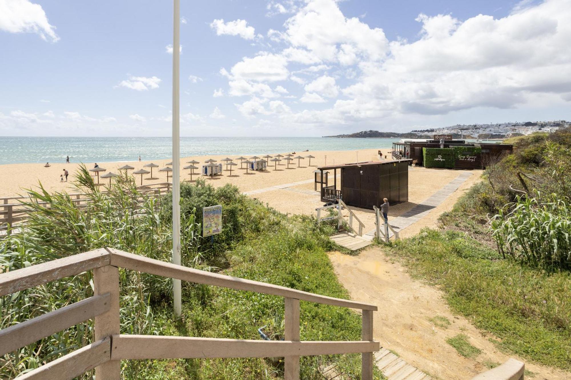 Hopstays Casa De Zanao 2 - Forte De S Joao Beach - البوفيرا المظهر الخارجي الصورة